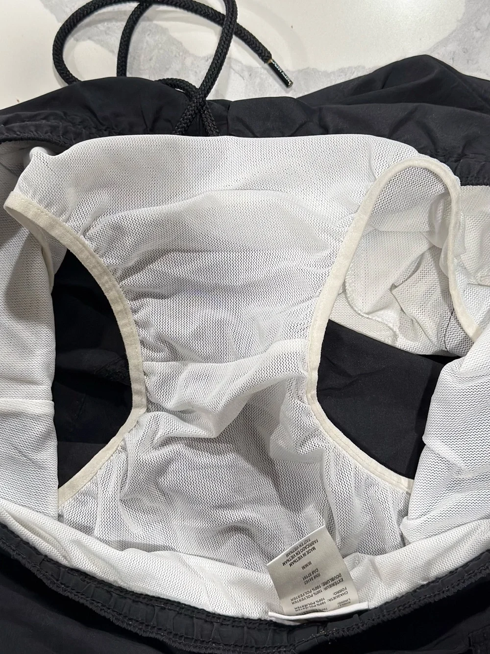 Calvin Klein Black Men’s Swim Shorts – Size Medium